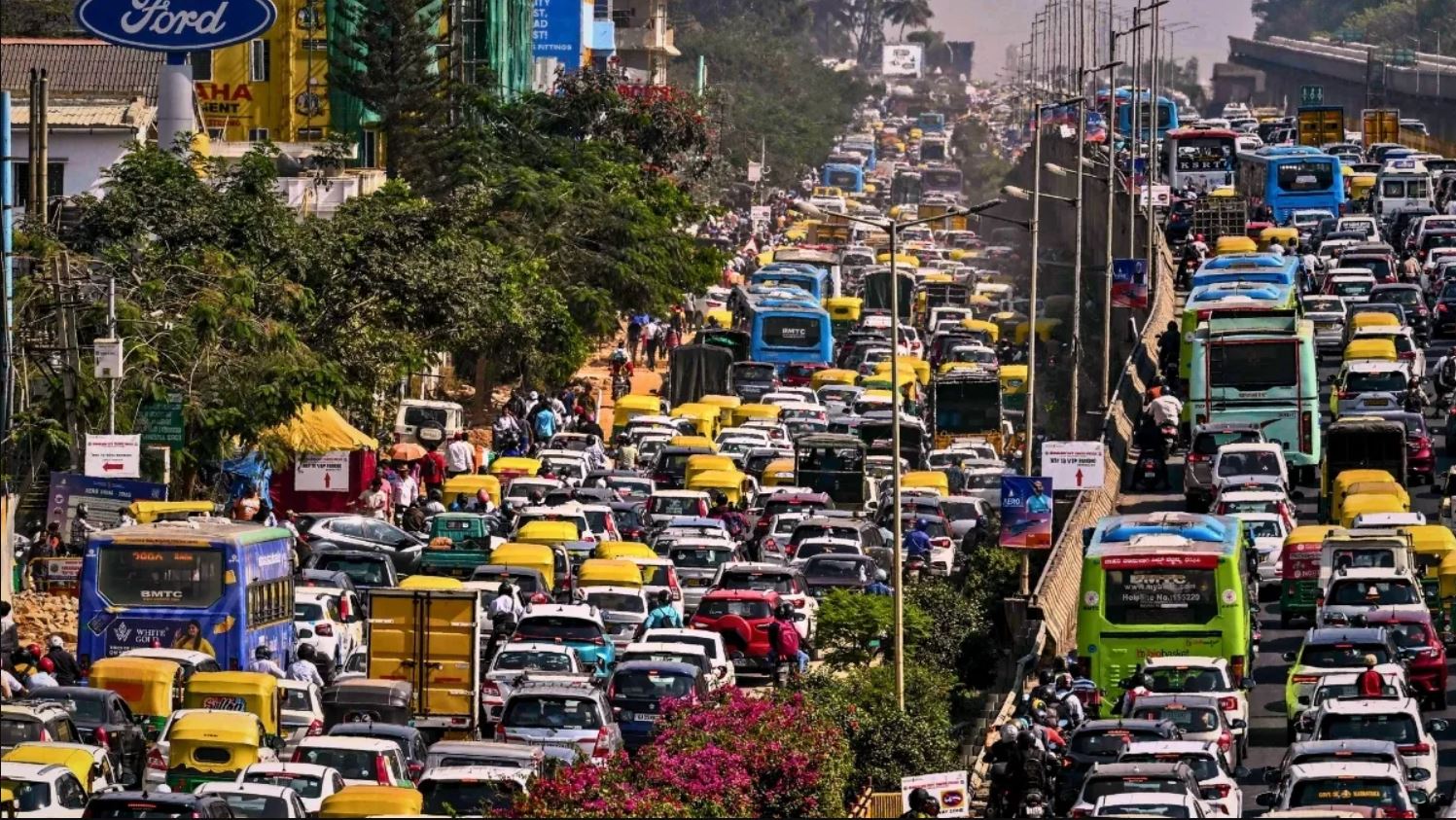 Bengaluru is the Worlds most congested city - as you can see in image why !! | Soche India